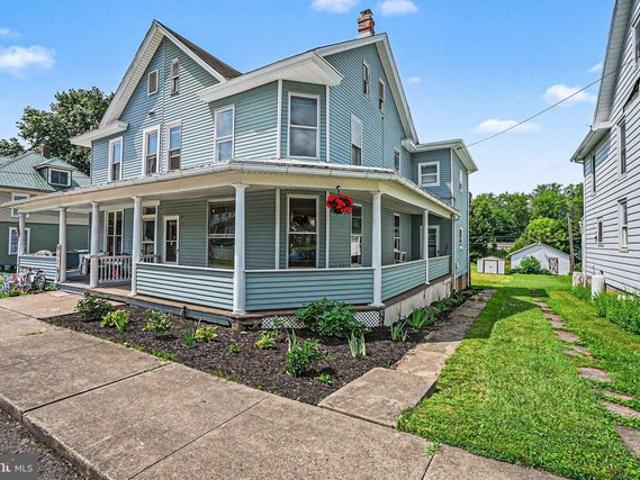 Townhouse for sale in Millerstown, Pennsylvania