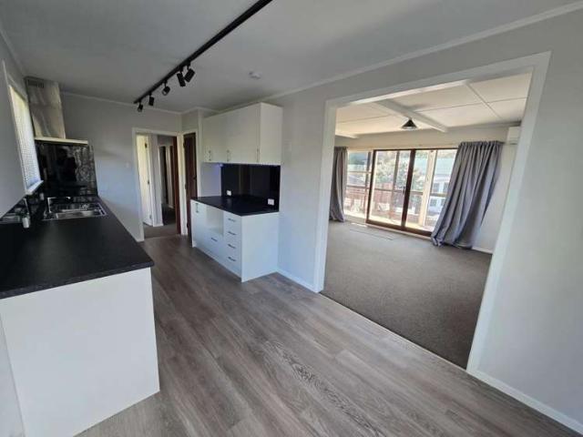 House for rent in Pauatahanui, Wellington