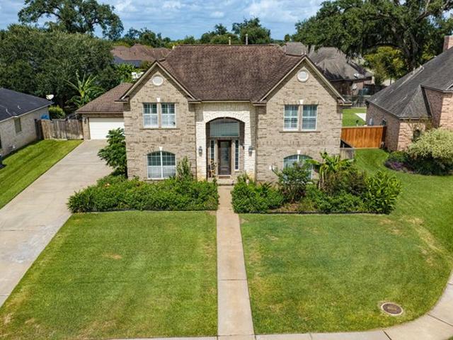 House for sale in Lake Jackson, Brazoria County