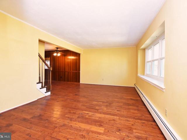 House for rent in Delaware
