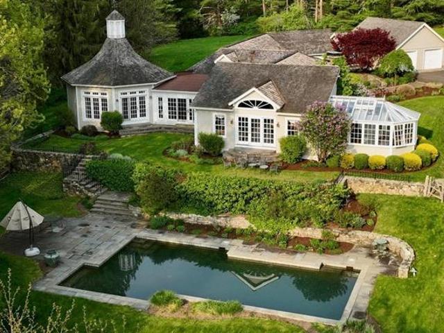 House for sale in Washington, Connecticut