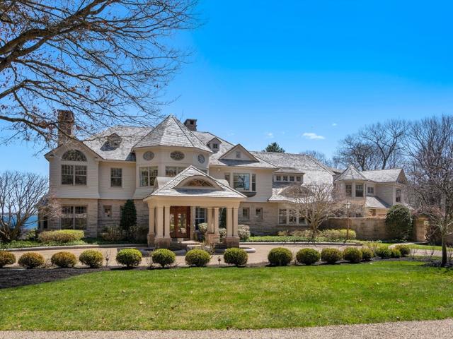 House for sale in Beverly, Massachusetts