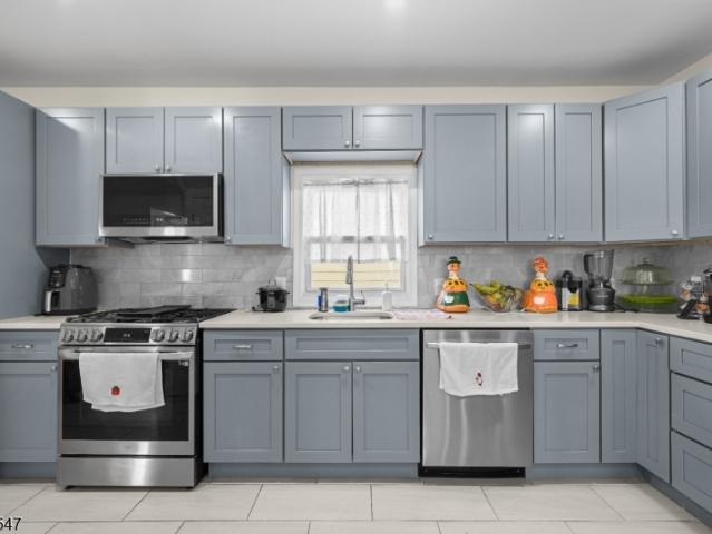 House for sale in Ridgefield Park, New Jersey