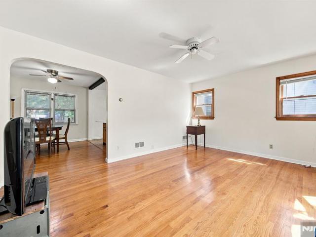 House for sale in Midland Park, New Jersey