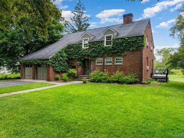 House for sale in Hamilton, New York