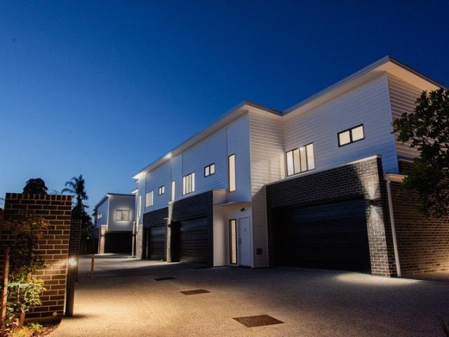 Townhouse for rent in Toombul, Queensland