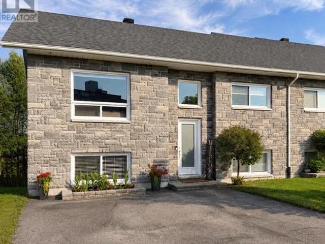House for sale in North Bay, Ontario