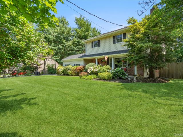 House for sale in Centereach, New York