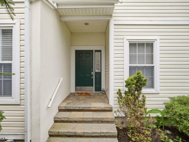 House for sale in Oakland, New Jersey