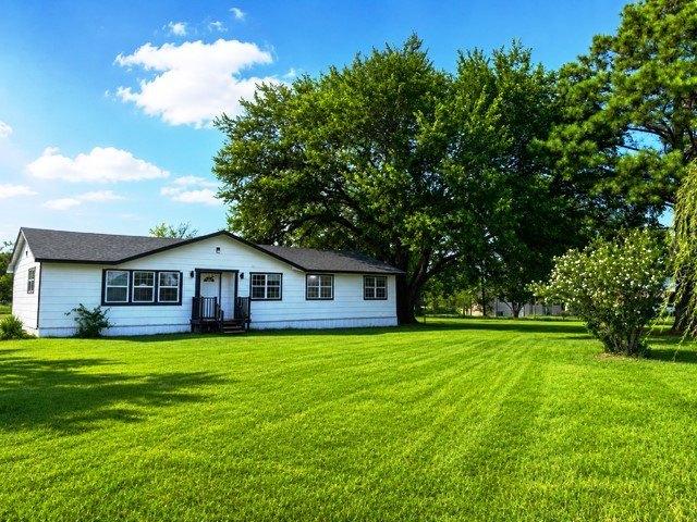 House for sale in Denison, Grayson County