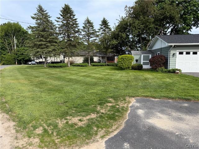 House for sale in Minetto, New York