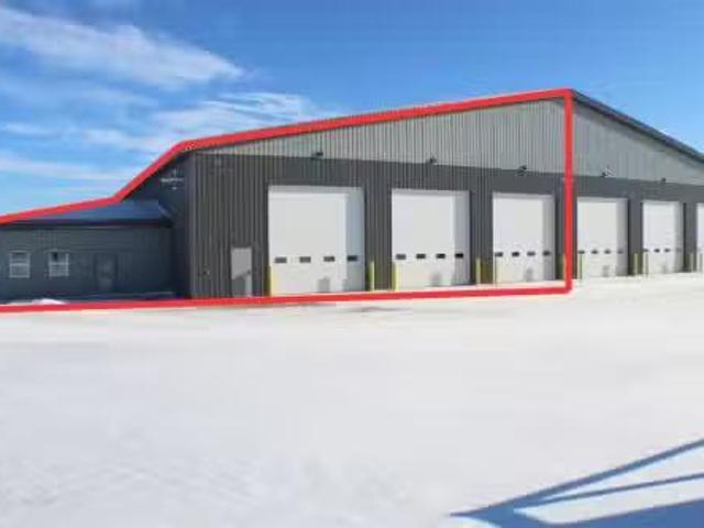 House for rent in Woking, Alberta