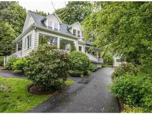 House for sale in Bedford, Nova Scotia