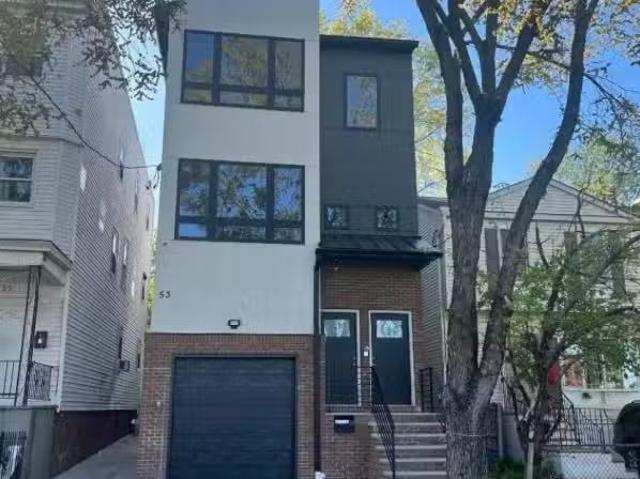 House for rent in Newark
