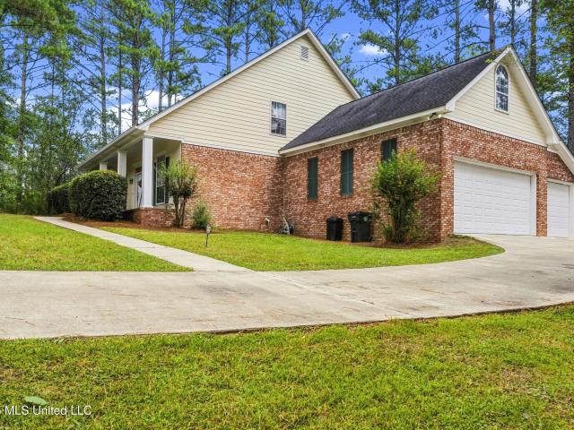 House for sale in Purvis, Lamar County