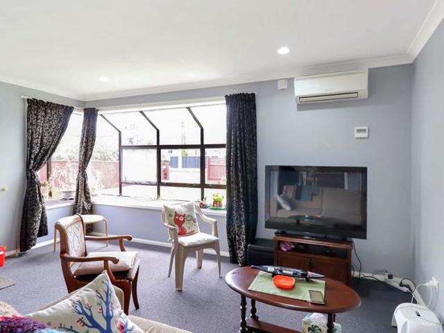 House for rent in Poets Block, Upper Hutt