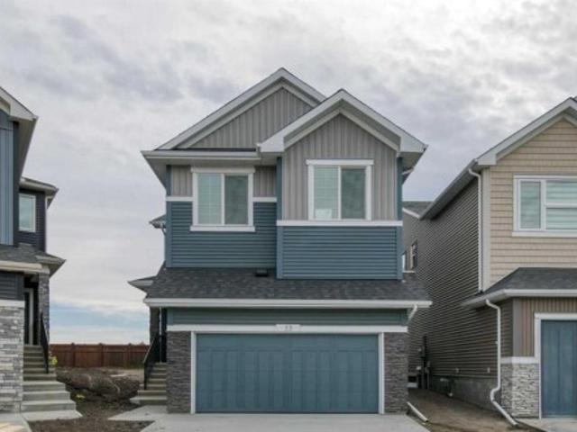 House for sale in Sora, Calgary
