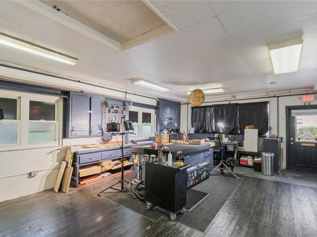 Property for rent in Nassau, New York