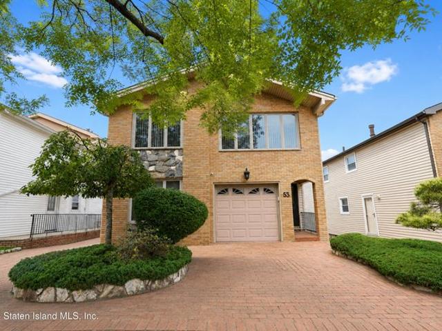 House for sale in Staten Island, New York