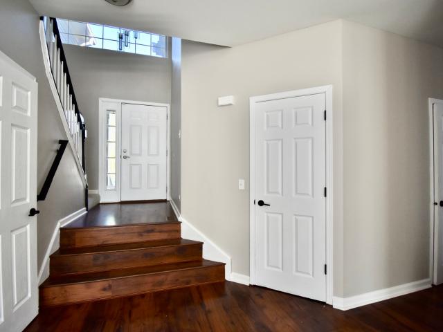 Townhouse for sale in Streamwood, Cook County