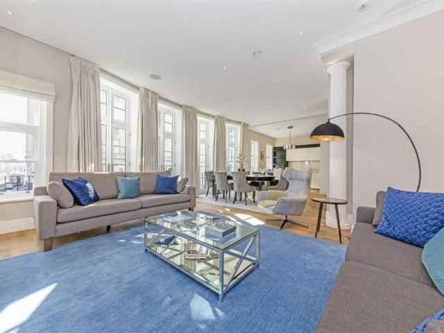 Apartment for rent in St Clement Danes, Greater London