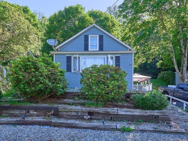 House for sale in Spencer, Massachusetts
