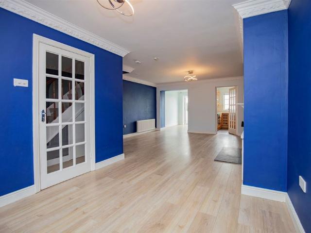 House to rent in Bluebell, North Tipperary