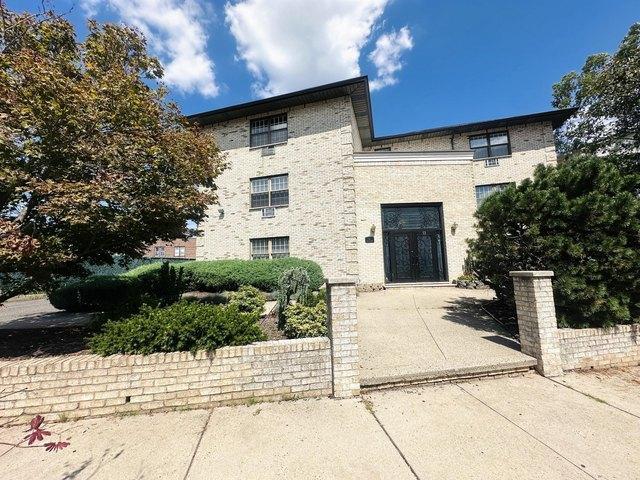 Condo for sale in Hudson, New Jersey