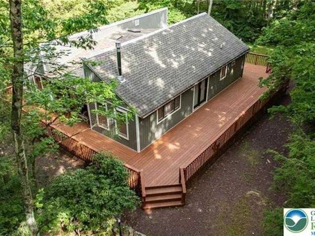 House for sale in Carbon, Pennsylvania