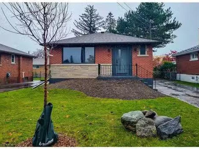 House for sale in Ancaster, Ontario