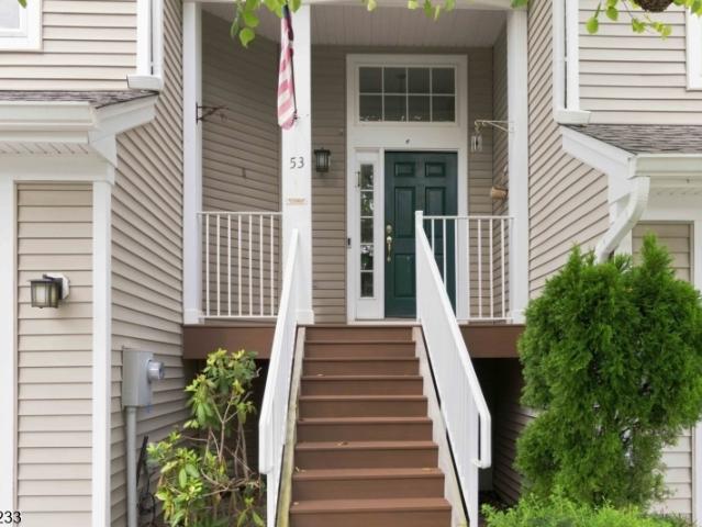 Townhouse for sale in Randolph, New Jersey