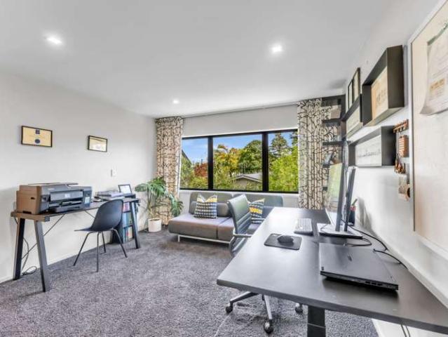 House for sale in Saint Albans, Canterbury