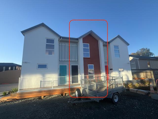 Townhouse for rent in Cable Bay, Nelson Bays