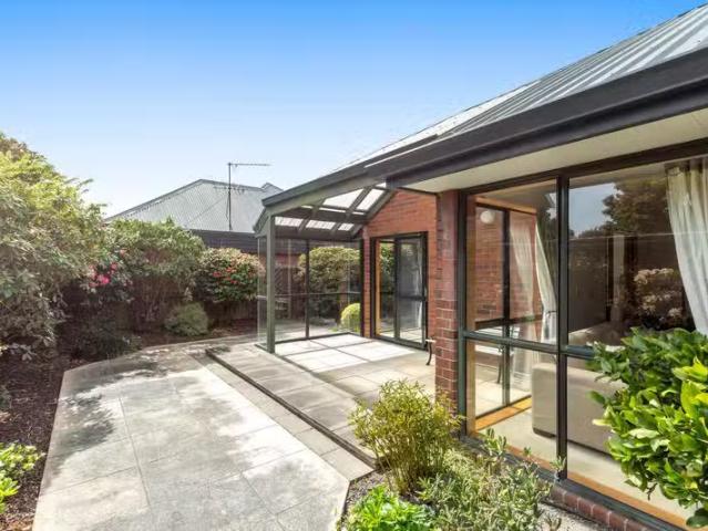House for sale in Ilam, Fendalton-Waimari-Harewood Community