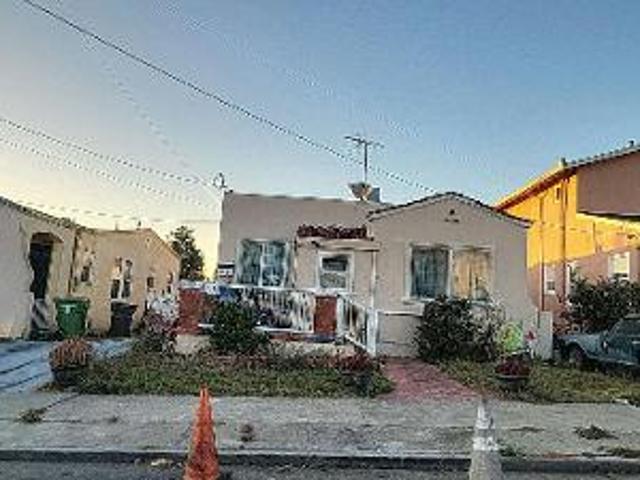 House for sale in Oakland, California