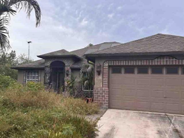 House for sale in Lehigh Acres