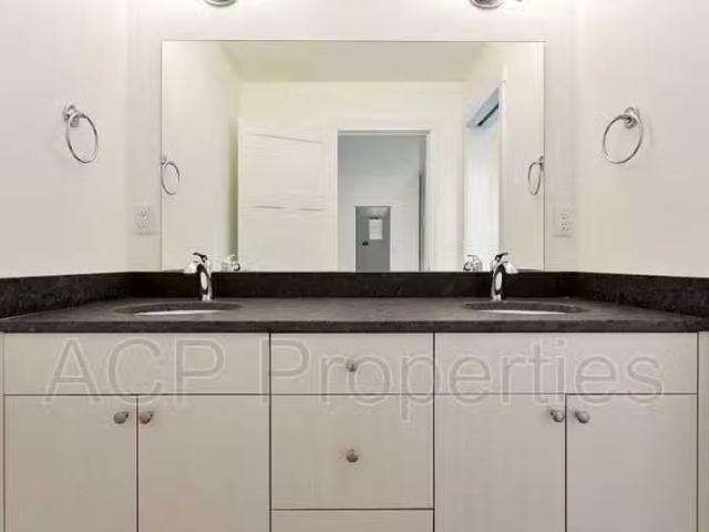 Condo for rent in Bellingham