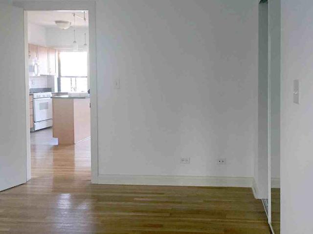 Apartment for rent in Chicago Park, Illinois