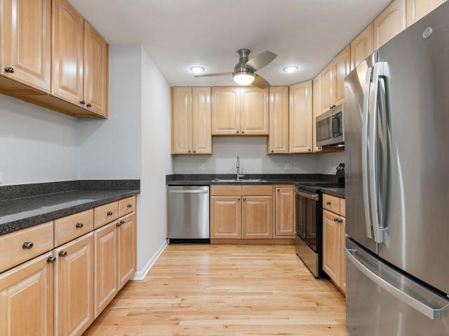 Condo for sale in Rolling Meadows, Illinois