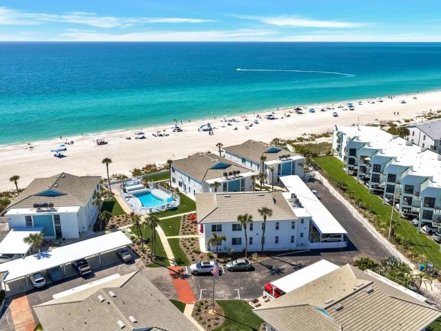 Condo for sale in Holmes Beach, Florida