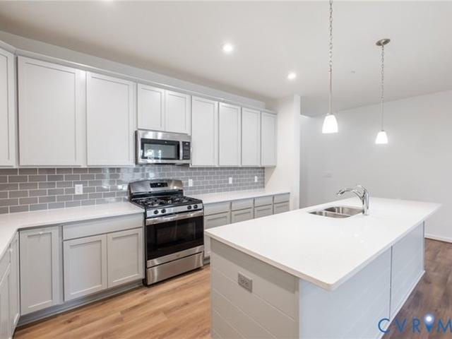 Condo for sale in Virginia