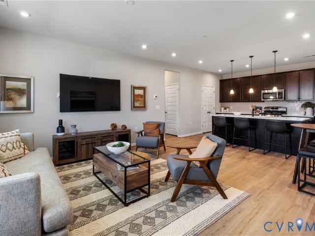 Condo for sale in Virginia