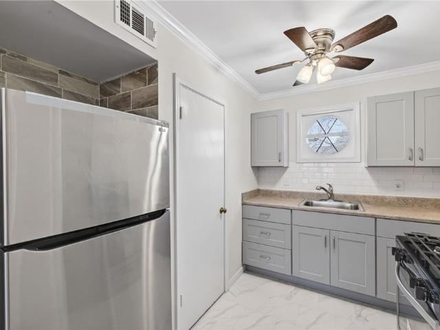 Condo for sale in Sandy Springs, Georgia