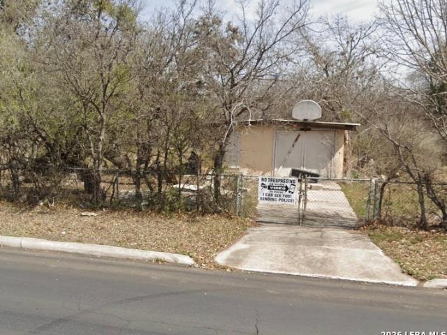 House for sale in Leon Valley, Texas