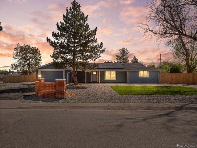 House for sale in Lakewood, Colorado