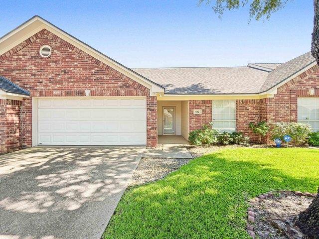 Townhouse for sale in Smith, Texas