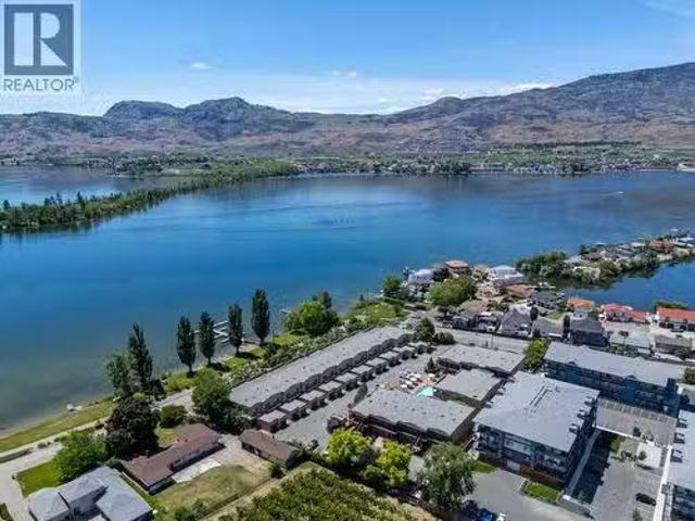 Condo for sale in Osoyoos, British Columbia