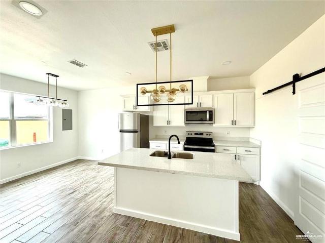 Townhouse for sale in Hidalgo, Texas