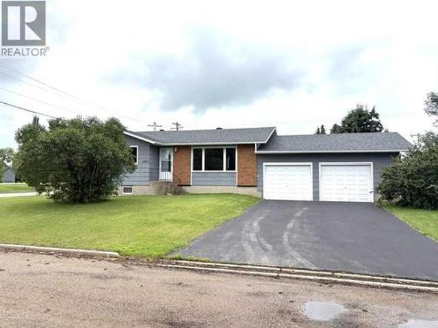 House for sale in Forestburg, Alberta