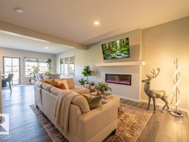 House for sale in Wedgewood, Alberta
